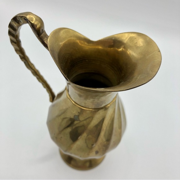 Collection of vintage brass items - Picture 6 of 12